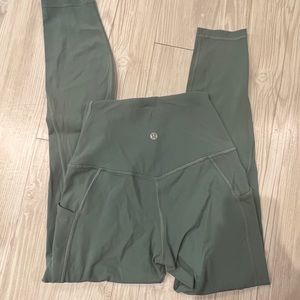 NWOT Lululemon Align w/ Pockets